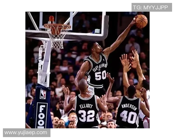 大卫的足球明星阵容揭秘那些闪耀绿茵场的传奇球员们